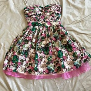 Chiffon party dress
